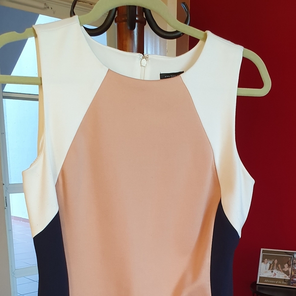 Dress - Picture 1 of 4